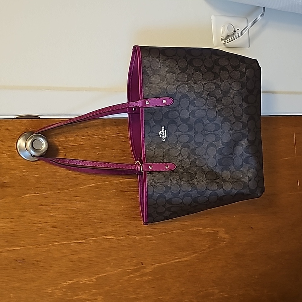 NWT! Coach CITY TOTE Reversible Handbag Brown Fuchsia Msrp$350.00